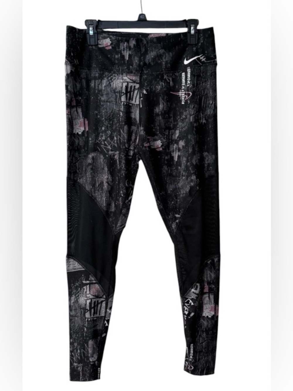 Nike Dri-Fit women’s Large Power Team Training Day tight black graffiti leggings